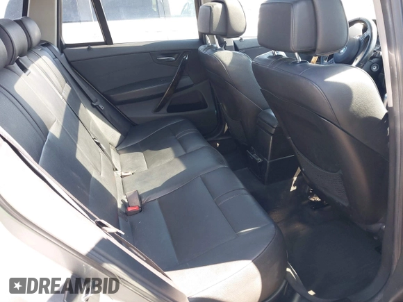 2009 BMW X3 xDrive30i with VIN WBXPC93439WJ24415, listed as a IAAI auction lot 41832261 with 178,499 mi miles. Bid and sale history available at carsss.com. Image 8.