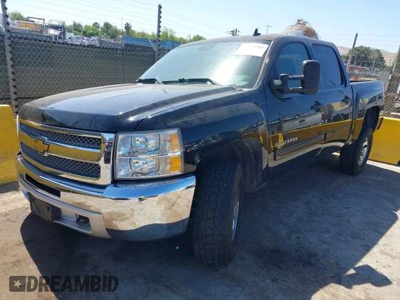 2012 Chevrolet Silverado 1500 LT with VIN 3GCPKSEA3CG290496, listed as a IAAI auction lot 42185201 with 201,402 mi miles and . Bid and sale history available at DreamBid. Image 2.