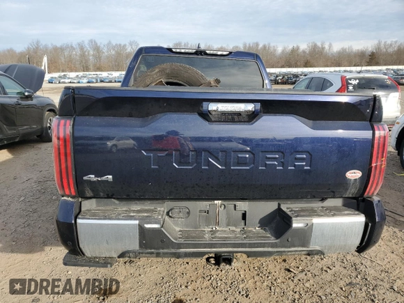 2024 Toyota Tundra Limited Hybrid z VIN 5TFJC5DB4RX049128, wystawiony jako Copart lot #46630445 z przebiegiem Nie podano mil oraz Szkoda całkowita • Salvage title. Historia ofert i sprzedaży dostępna na DreamBid. Obrazek 6.