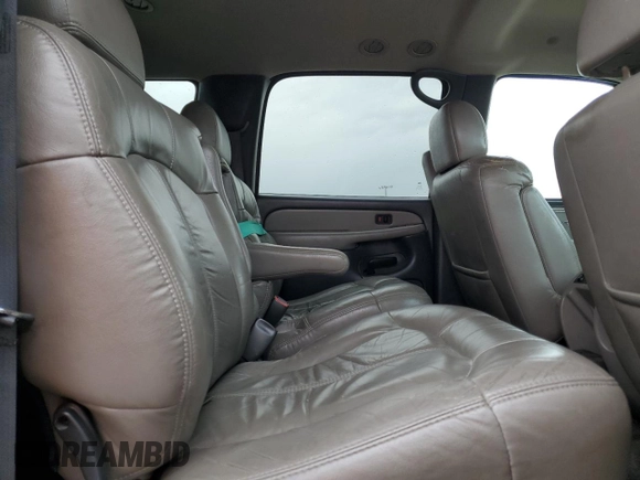 2001 Chevrolet Suburban LS with VIN 1GNEC16T01J293129, listed as a Copart auction lot 50886925 with 337,055 mi miles and Salvage Title. Bid and sale history available at carsss.com. Image 11.
