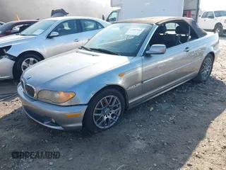 2004 BMW 3 Series 325Ci with VIN WBABW33404PL26897, listed as a IAAI auction lot 41007643 with 139,206 mi miles. Bid and sale history available at carsss.com. Image 21.