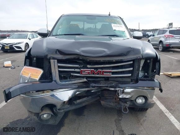 2013 GMC Sierra 1500 SLE with VIN 1GTR2VE79DZ273377, listed as a IAAI auction lot 41620786 with 154,563 mi miles. Bid and sale history available at carsss.com. Image 6.