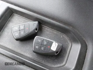 2023 Chevrolet Silverado 1500 LT с VIN 2GCUDDED6P1138603, выставлен на аукционе IAAI как лот 42214324 с пробегом 41 672 миль миль и . История ставок и продаж доступна на DreamBid. Изображение 11.