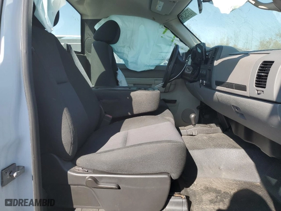 2013 Chevrolet Silverado 1500 Work Truck with VIN 1GCNKPEX4DZ125597, listed as a Copart auction lot 73759354 with 85,411 mi miles and Clean Title. Bid and sale history available at carsss.com. Image 7.