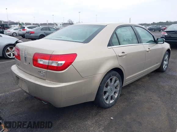 2007 Lincoln MKZ z VIN 3LNHM28T57R612489, wystawiony jako IAAI lot #41675640 z przebiegiem 135 330 mil mil oraz . Historia ofert i sprzedaży dostępna na DreamBid. Obrazek 4.