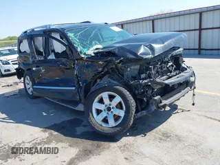 2010 Nissan Armada Titanium z VIN 5N1AA0NC2AN621373, wystawiony jako IAAI lot #42207122 z przebiegiem 169 151 mil mil oraz . Historia ofert i sprzedaży dostępna na DreamBid. Obrazek 1.