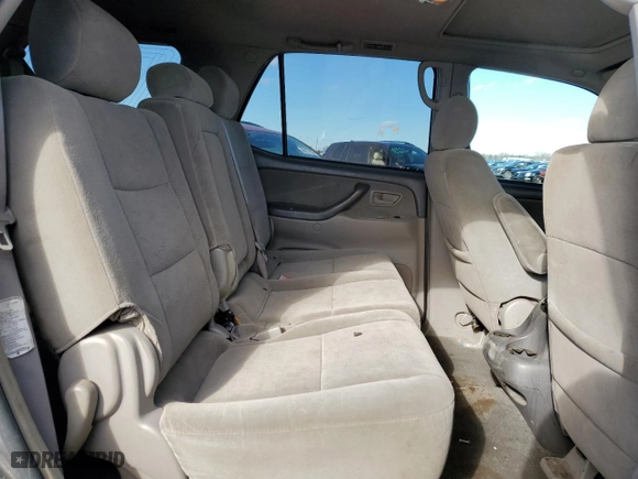 2006 Toyota Sequoia SR5 with VIN 5TDBT44A36S265835, listed as a Copart auction lot 47390225 with 240,775 mi miles and Salvage Title. Bid and sale history available at carsss.com. Image 11.