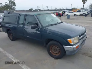 1997 Toyota Tacoma with VIN 4TAVL52N4VZ314185, listed as a IAAI auction lot 42431233 with 133,964 mi miles and . Bid and sale history available at DreamBid. Image 1.