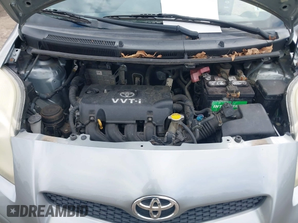 2009 Toyota Yaris with VIN JTDJT903795245050, listed as a IAAI auction lot 41750857 with 222,236 mi miles and . Bid and sale history available at carsss.com. Image 10.
