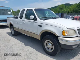 2000 Ford F-150 XL with VIN 1FTRX18L3YNC38995, listed as a IAAI auction lot 42602234 with 256,154 mi miles and . Bid and sale history available at DreamBid. Image 1.