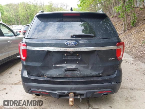2017 Ford Explorer с VIN 1FM5K8B82HGD79972, выставлен на аукционе IAAI как лот 42263058 с пробегом 186 693 миль миль и . История ставок и продаж доступна на DreamBid. Изображение 16.