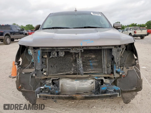 2018 Ford Expedition XLT with VIN 1FMJU1HT8JEA70326, listed as a Copart auction lot 57042785 with 123,249 mi miles and Salvage title. Bid and sale history available at DreamBid. Image 5.