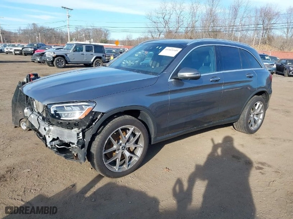 2022 Mercedes-Benz GLC with VIN W1N0G8EB4NV378684, listed as a IAAI auction lot 41469349 with 28,965 mi miles. Bid and sale history available at carsss.com. Image 2.