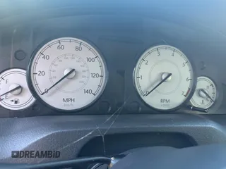 2005 Chrysler 300 with VIN 2C3JA43R85H635204, listed as a Copart auction lot 43976725 with 1 mi miles and Clean Title. Bid and sale history available at carsss.com. Image 8.