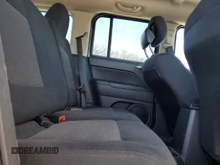 2014 Jeep Patriot Latitude with VIN 1C4NJRFB0ED816593, listed as a Copart auction lot 46106305 with 71,589 mi miles and Non Repairable. Bid and sale history available at carsss.com. Image 11.