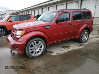 2007 Dodge Nitro R/T z VIN 1D8GT58697W704119, wystawiony jako Copart lot #49498075 z przebiegiem 258 399 mil mil oraz Szkoda całkowita • Salvage title. Historia ofert i sprzedaży dostępna na DreamBid. Obrazek 1.
