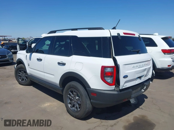 2023 Ford Bronco Sport Big Bend z VIN 3FMCR9B64PRD47457, wystawiony jako IAAI lot #42128716 z przebiegiem 40 451 mil mil oraz . Historia ofert i sprzedaży dostępna na DreamBid. Obrazek 3.