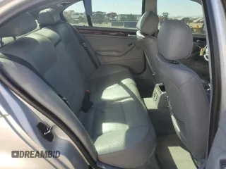 2000 BMW 3 Series 323i z VIN WBAAM334XYCA90177, wystawiony jako Copart lot #47241965 z przebiegiem 156 987 mil mil oraz Szkoda całkowita • Salvage title. Historia ofert i sprzedaży dostępna na DreamBid. Obrazek 10.