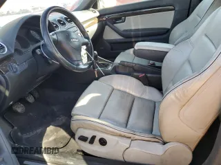 2004 Audi S4 z VIN WUARL48HX4K901535, wystawiony jako Copart lot #73200764 z przebiegiem 98 918 mil mil oraz Tytuł czysty. Historia ofert i sprzedaży dostępna na DreamBid. Obrazek 7.