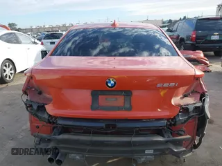 2015 BMW 2 Series 228i with VIN WBA1F9C56FVW98461, listed as a IAAI auction lot 41663193 with 94,584 mi miles. Bid and sale history available at carsss.com. Image 17.