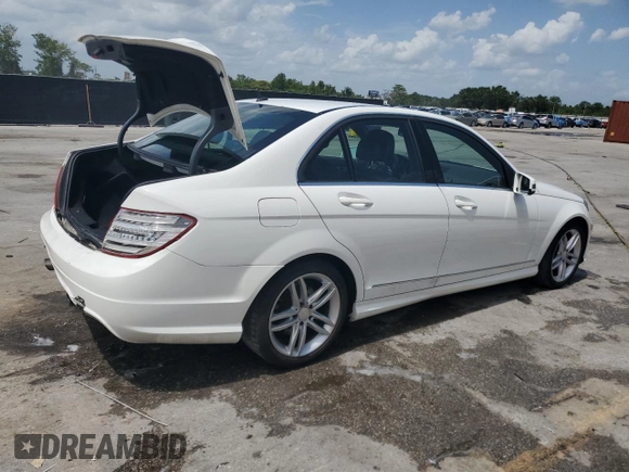 2014 Mercedes-Benz C 250 Sport with VIN WDDGF4HB2ER304272, listed as a Copart auction lot 59525555 with 149,846 mi miles and Salvage title. Bid and sale history available at DreamBid. Image 3.