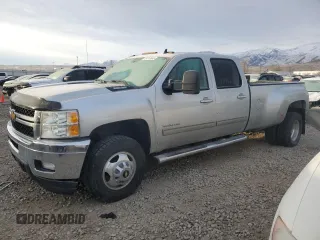 2011 Chevrolet Silverado 3500HD DRW LTZ with VIN 1GC4K1C81BF236370, listed as a Copart auction lot 44713845 with 198,785 mi miles and Salvage Title. Bid and sale history available at carsss.com. Image 1.