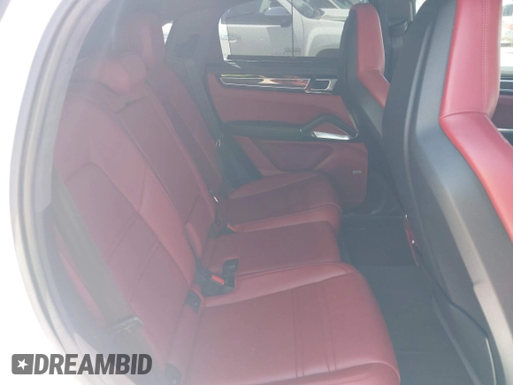 2020 Porsche Cayenne z VIN WP1BH2AY9LDA68083, wystawiony jako IAAI lot #42114933 z przebiegiem 16 850 mil mil oraz . Historia ofert i sprzedaży dostępna na DreamBid. Obrazek 8.