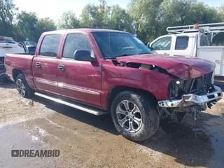 2006 GMC Sierra 1500 SLE1 z VIN 2GTEC13Z361322707, wystawiony jako IAAI lot #42075022 z przebiegiem 199 933 mil mil oraz . Historia ofert i sprzedaży dostępna na DreamBid. Obrazek 1.