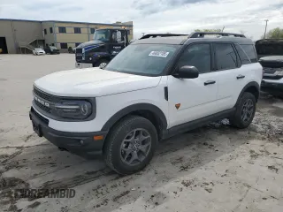 2021 Ford Bronco Sport Badlands z VIN 3FMCR9D94MRA65113, wystawiony jako Copart lot #49852105 z przebiegiem 58 105 mil mil oraz Czysty tytuł • Clean title. Historia ofert i sprzedaży dostępna na DreamBid. Obrazek 1.