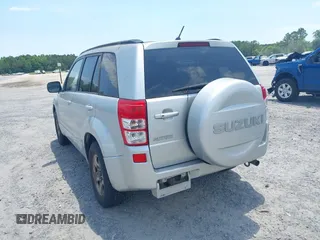 2008 Suzuki Grand Vitara XSport z VIN JS3TD944684102590, wystawiony jako IAAI lot #42349840 z przebiegiem 124 889 mil mil oraz . Historia ofert i sprzedaży dostępna na DreamBid. Obrazek 3.
