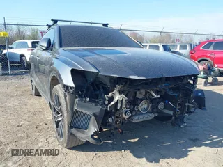 2021 Audi Q8 Premium Plus z VIN WA1EVAF14MD014781, wystawiony jako IAAI lot #42080085 z przebiegiem 53 171 mil mil oraz . Historia ofert i sprzedaży dostępna na DreamBid. Obrazek 6.