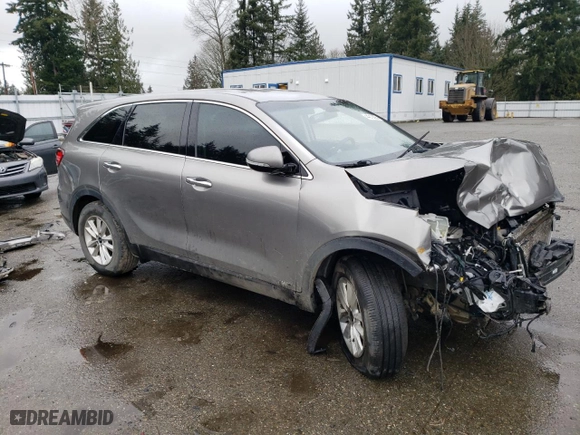 2019 Kia Sorento LX V6 with VIN 5XYPGDA56KG492803, listed as a Copart auction lot 44218295 with 0 mi miles and Salvage Title. Bid and sale history available at carsss.com. Image 4.