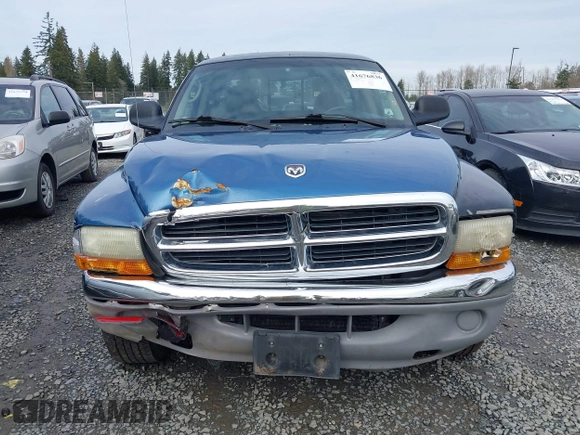 2001 Dodge Dakota Sport with VIN 1B7GL22N61S345811, listed as a IAAI auction lot 41676836 with 189,484 mi miles. Bid and sale history available at carsss.com. Image 12.