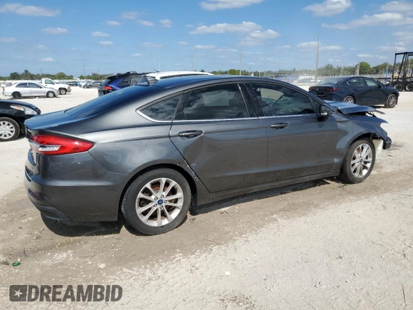 2019 Ford Fusion SE with VIN 3FA6P0H76KR123138, listed as a Copart auction lot 52792595 with 69,179 mi miles and Clean Title. Bid and sale history available at carsss.com. Image 3.