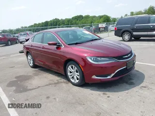2015 Chrysler 200 Limited z VIN 1C3CCCAB9FN586011, wystawiony jako IAAI lot #42385533 z przebiegiem 236 060 mil mil oraz . Historia ofert i sprzedaży dostępna na DreamBid. Obrazek 1.