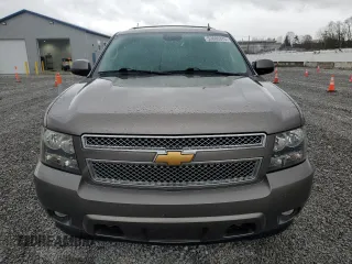 2013 Chevrolet Suburban LT with VIN 1GNSKJE77DR131188, listed as a Copart auction lot 52880375 with 147,278 mi miles and Salvage Title. Bid and sale history available at DreamBid. Image 5.