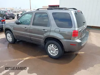 2006 Mercury Mariner Luxury with VIN 4M2YU57166KJ17723, listed as a IAAI auction lot 41818695 with 136,881 mi miles and . Bid and sale history available at DreamBid. Image 3.