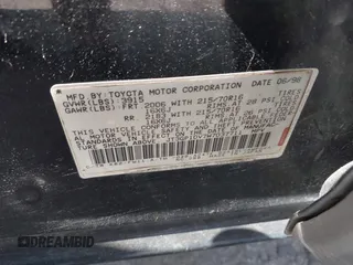 1998 Toyota RAV4 with VIN JT3GP10V7W7037711, listed as a IAAI auction lot 42081313 with 233,554 mi miles and . Bid and sale history available at DreamBid. Image 9.