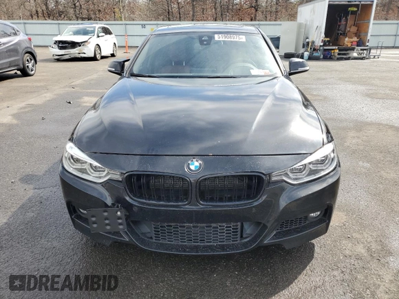 2017 BMW 3 Series 340i xDrive with VIN WBA8B7G30HNU38003, listed as a Copart auction lot 51908975 with 58,888 mi miles and Clean title. Bid and sale history available at DreamBid. Image 5.