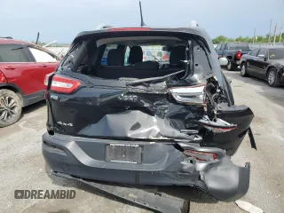 2018 Jeep Cherokee Latitude Tech Connect with VIN 1C4PJMCB5JD520365, listed as a Copart auction lot 53611414 with 110,229 mi miles and Salvage title. Bid and sale history available at DreamBid. Image 6.