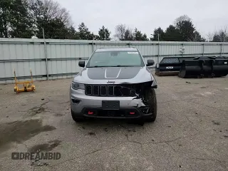 2019 Jeep Grand Cherokee Trailhawk with VIN 1C4RJFLT6KC849550, listed as a Copart auction lot 84006364 with 54,518 mi miles and Salvage title. Bid and sale history available at DreamBid. Image 12.