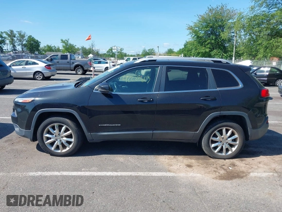 2016 Jeep Cherokee Limited with VIN 1C4PJMDB7GW318803, listed as a IAAI auction lot 42288603 with 170,103 mi miles and . Bid and sale history available at DreamBid. Image 14.
