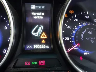 2014 Hyundai Santa Fe Limited with VIN KM8SN4HF6EU053565, listed as a IAAI auction lot 41799411 with 190,626 mi miles. Bid and sale history available at carsss.com. Image 7.