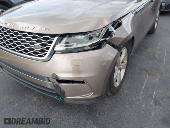 2018 Land Rover Range Rover Velar S с VIN SALYB2RV4JA708585, выставлен на аукционе IAAI как лот 42399058 с пробегом 82 537 миль миль и . История ставок и продаж доступна на DreamBid. Изображение 6.