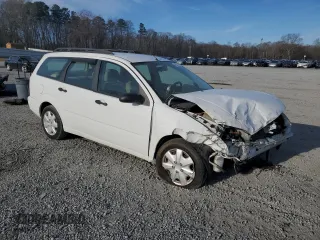 2005 Ford Focus SE with VIN 1FAFP36N95W125969, listed as a Copart auction lot 46857795 with 103,995 mi miles and Salvage Title. Bid and sale history available at carsss.com. Image 4.