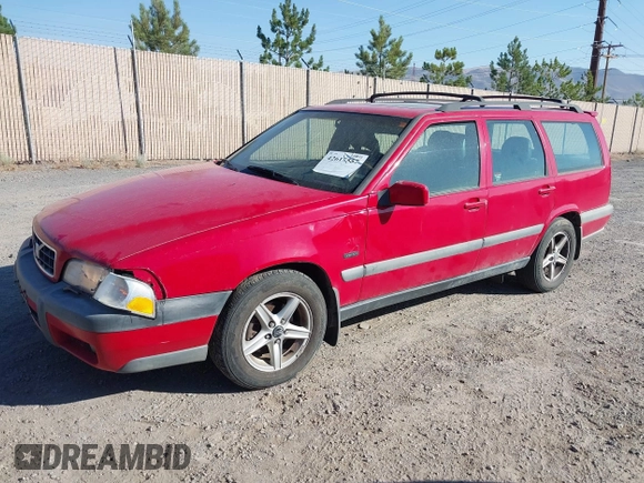 1998 Volvo V70 XC Cross Country z VIN YV1LZ5640W2526081, wystawiony jako IAAI lot #42617557 z przebiegiem Nie podano mil oraz . Historia ofert i sprzedaży dostępna na DreamBid. Obrazek 2.