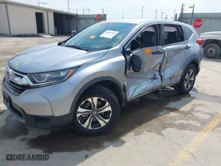 2017 Honda CR-V LX with VIN 7FARW5H38HE014201, listed as a IAAI auction lot 42044460 with 82,174 mi miles. Bid and sale history available at carsss.com. Image 17.