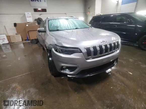 2020 Jeep Cherokee Latitude Plus z VIN 1C4PJMLB6LD548551, wystawiony jako Copart lot #84734864 z przebiegiem 69 834 mil mil oraz Nie do naprawy • Non repairable. Historia ofert i sprzedaży dostępna na DreamBid. Obrazek 14.