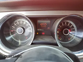 2013 Ford Mustang V6 with VIN 1ZVBP8AM5D5227503, listed as a Copart auction lot 61601645 with 155,178 mi miles and Salvage title. Bid and sale history available at DreamBid. Image 9.