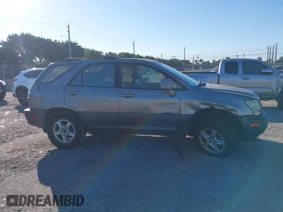 2001 Lexus RX 300 with VIN JTJGF10U110115162, listed as a IAAI auction lot 40998420 with 227,602 mi miles. Bid and sale history available at carsss.com. Image 13.